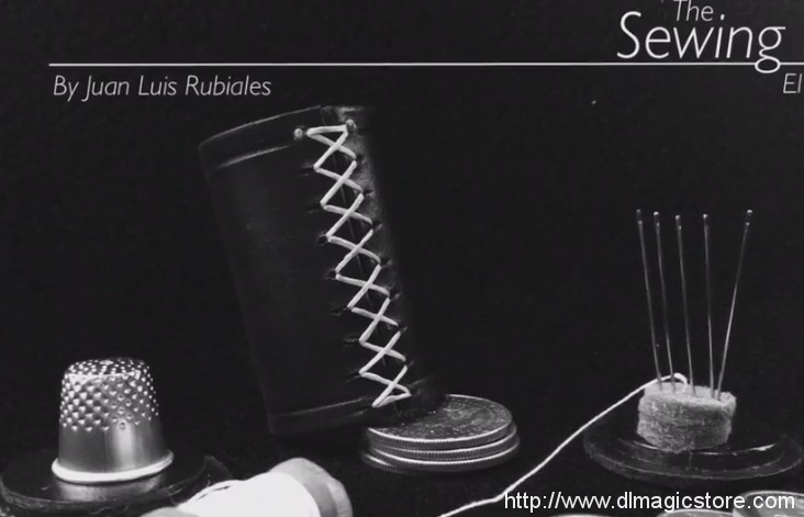 Costurero by Juan Luis Rubiales