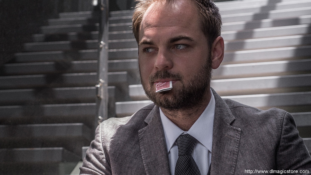 French Kiss by Wayne Houchin