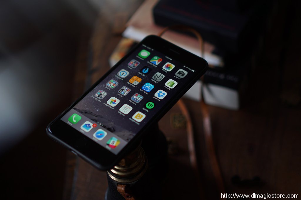 PHONE VANISH by Blake Vogt and Dan White