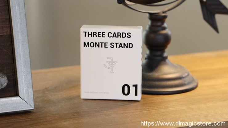 Three Cards Monte Stand by Jeki Yoo (Gimmicks Not Included)