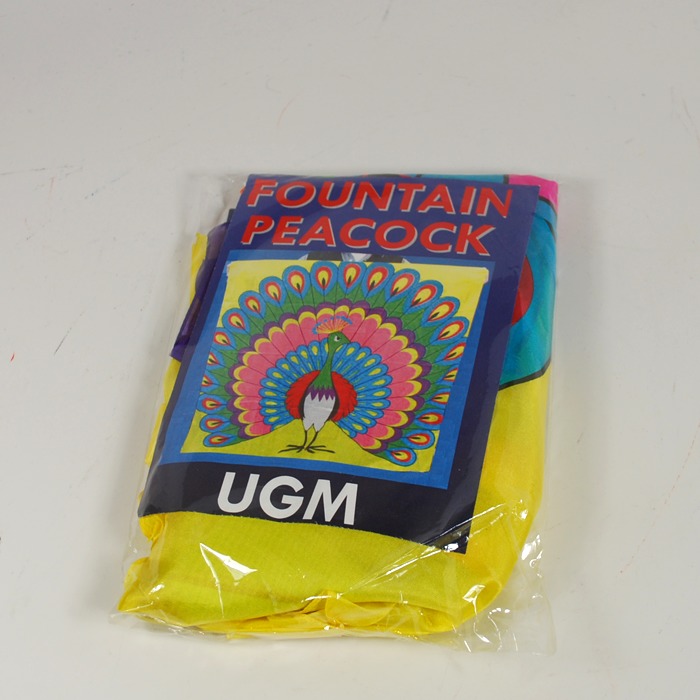 Yuji Yamamoto – Peacock Silk Fountain